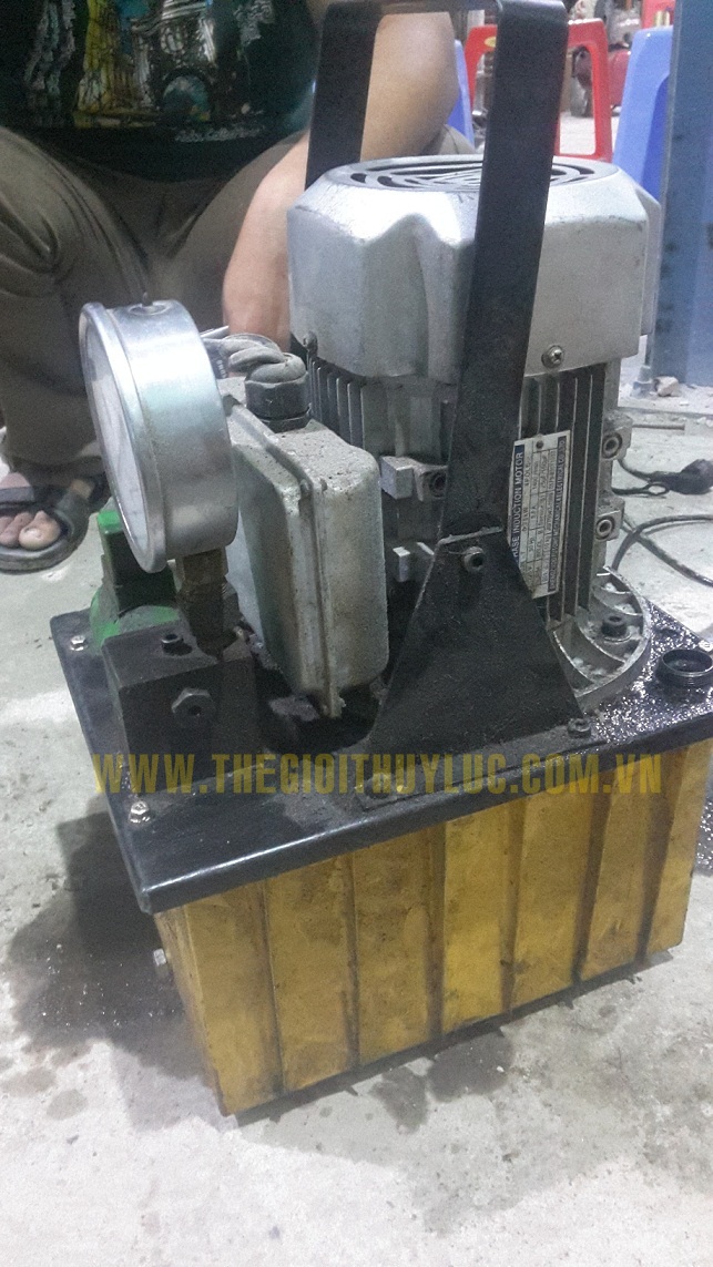 Sữa chữa trạm nguồn - bơm thủy lực các loại